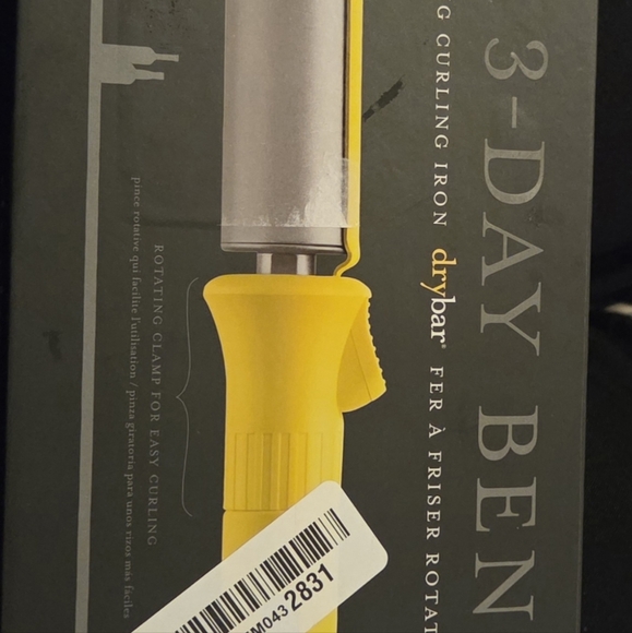Drybar Vibrant Yellow Curling Iron - Picture 1 of 2